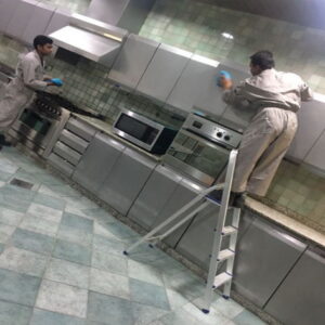 256 شركة تنظيف - بالكويت 50464050 - تنظيف فلل وشقق - تنظيف منازل - تنظيف فلل - غسيل سجاد - جلى رخام - تنظيف كنبات - شركة تنظيف بالكويت